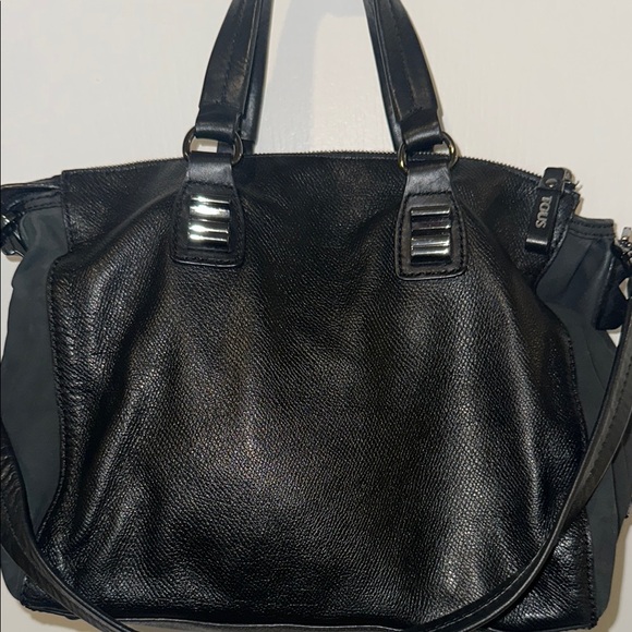 Tous Elegant Black Leather Handbag - Picture 9 of 13